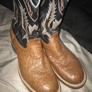 Men’s Shoes